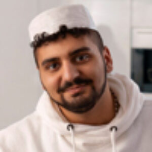 Profile photo of Ali